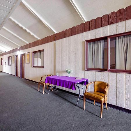 Oyo Hotel Cheyenne Wells - Us 40 Экстерьер фото